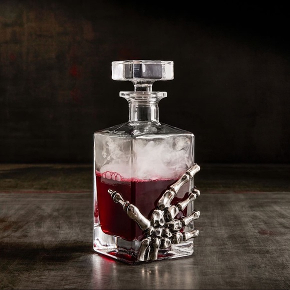 Pottery Barn Spooky Spine-tingling Silver Skeleton Hand Liquor Decanter 💀 - Picture 3 of 16